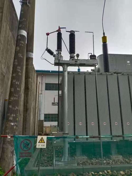 接地变压器怎样接线? 接地变压器怎样接线?